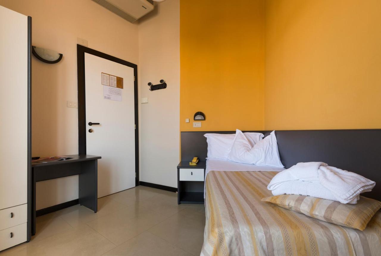 Hotel Airone Rimini Luaran gambar