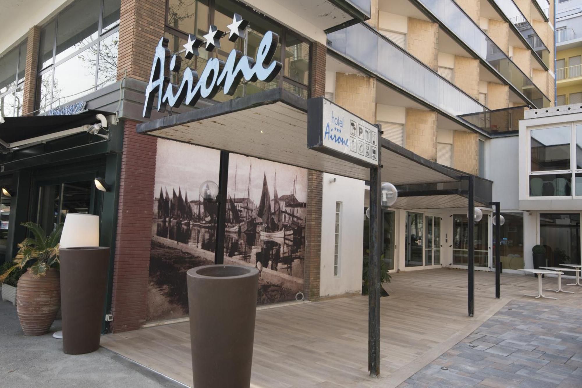 Hotel Airone Rimini Luaran gambar